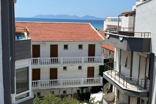 Ayvalık Sarımsaklı'da Denize Yakın 4+1 Dubleks Sezonluk Kiralık Daire